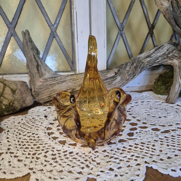 Vintage Amber Glass Swan Trinket Dish Home Decor - Picture 5 of 8